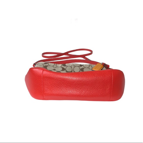 🛍SALE🛍Coach Park Signature Mini Duffle Crossbody - Picture 6 of 15